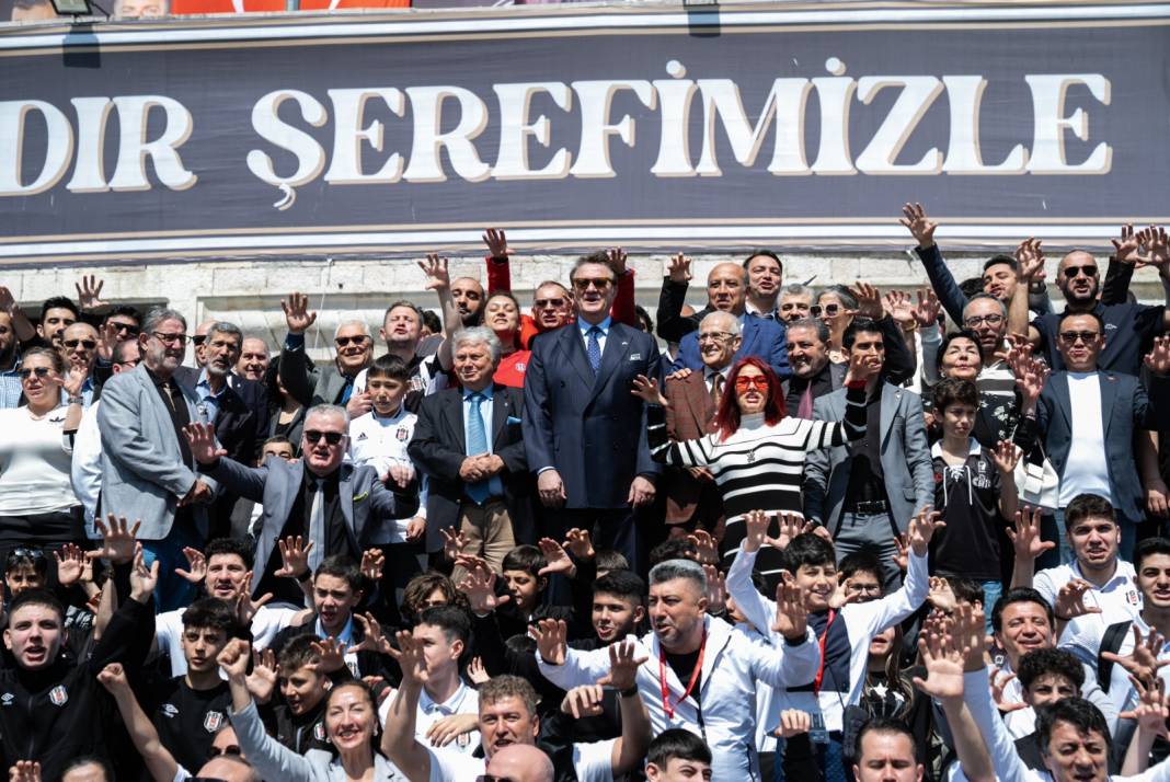 Beşiktaş Kulübünde Bayramlaşma Fotoğraflara Böyle Yansıdı 3